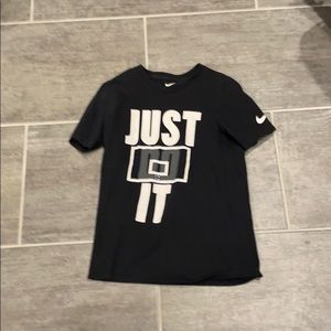 Small Nike tee